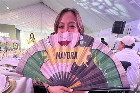 400 Makati classrooms go hi.